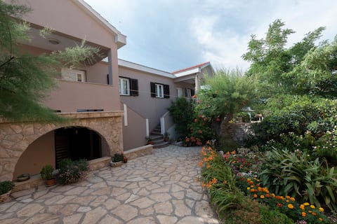 Apartment Grande Max 2