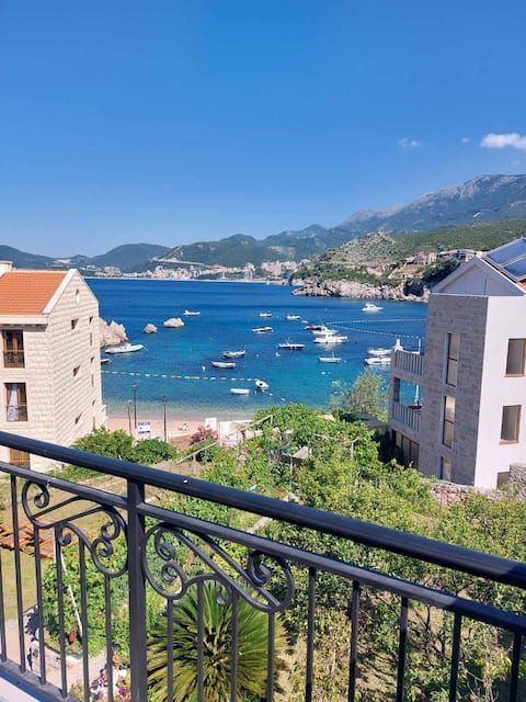 Apartment Sara with seaview