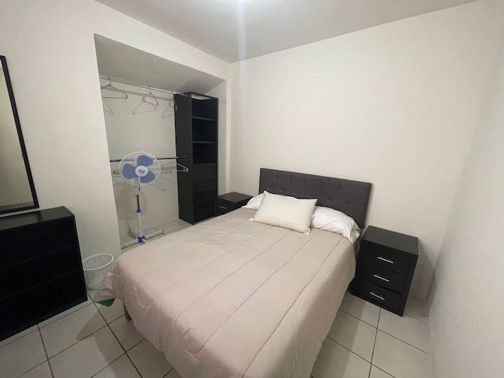 Соба 1, приземје