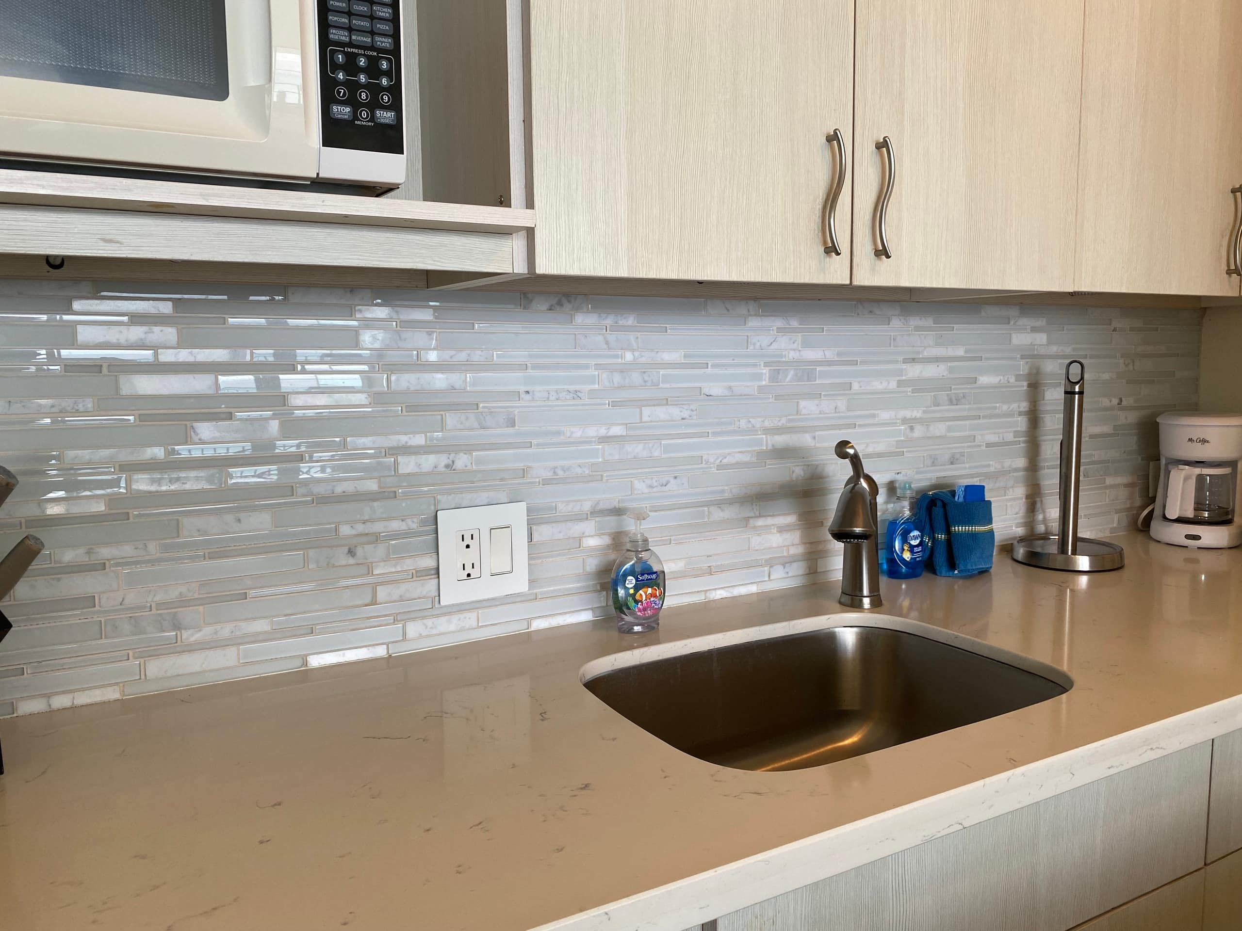 Condo in Wailuku · ★4.9 · 1 bedroom · 1 bed · 1 bath - Image 7