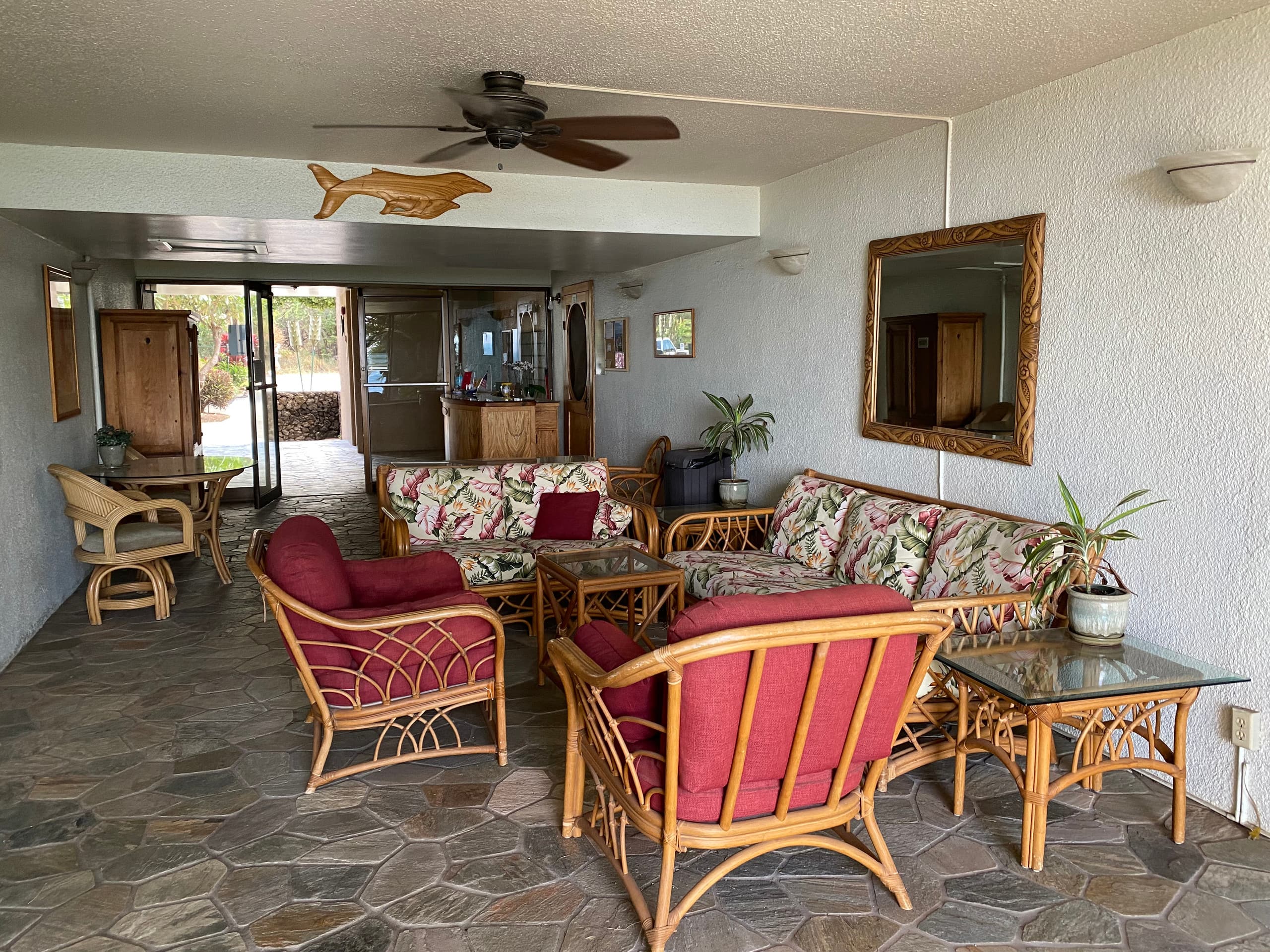 Condo in Wailuku · ★4.9 · 1 bedroom · 1 bed · 1 bath - Image 3
