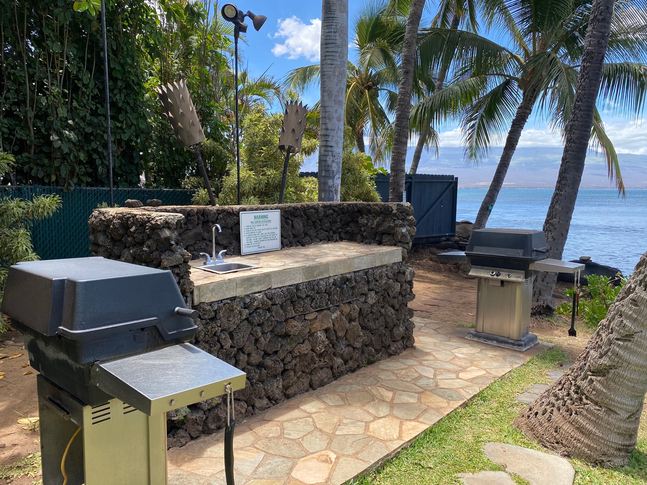 Condo in Wailuku · ★4.9 · 1 bedroom · 1 bed · 1 bath - Image 19