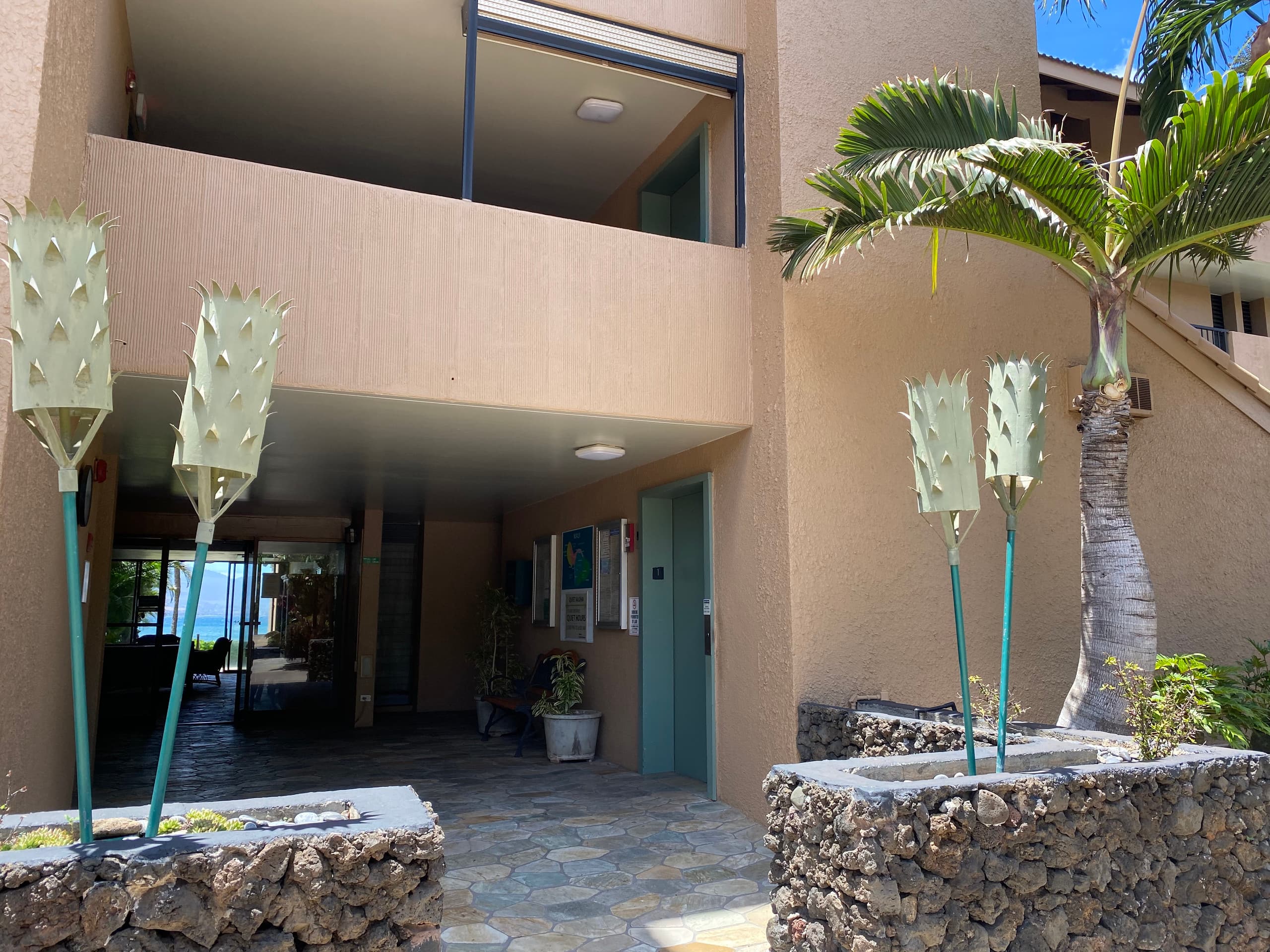 Condo in Wailuku · ★4.9 · 1 bedroom · 1 bed · 1 bath - Image 18