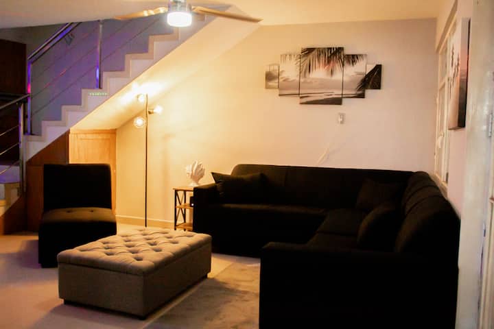 Downtown Home With A Huge Terrace And Ocean View - Rosarito