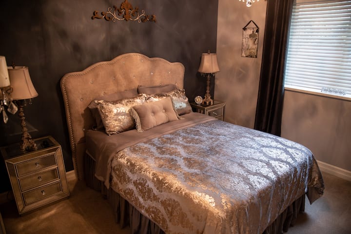 ДВОЙНА ЕЛЕГАНТНОСТ 