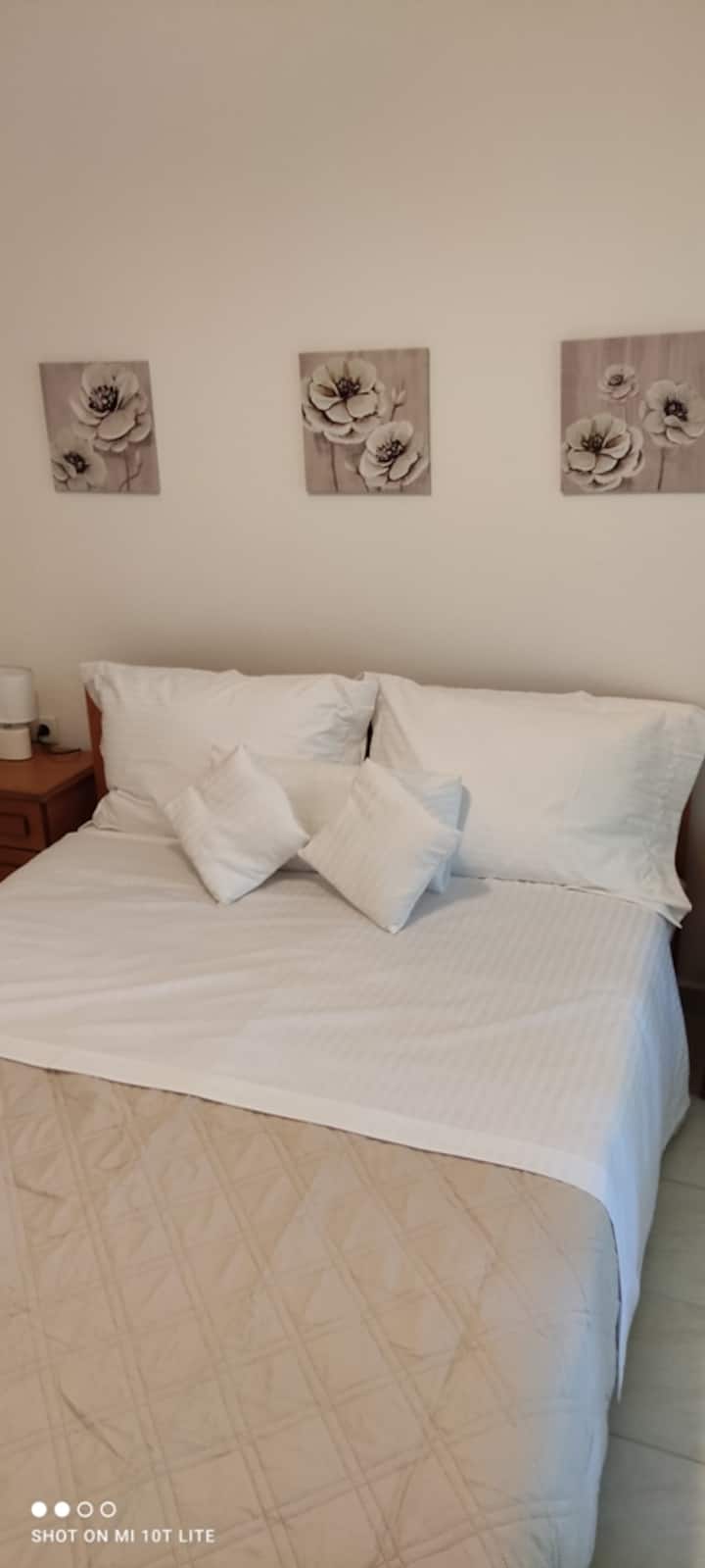Dhomë gjumi 2