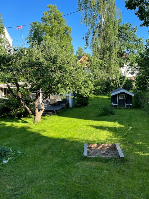 Central to Oslo at Stabekk