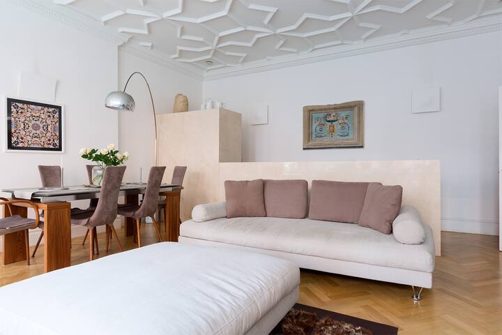 Stunning 2 bd apartment in the heart of Chelsea gallery image 3