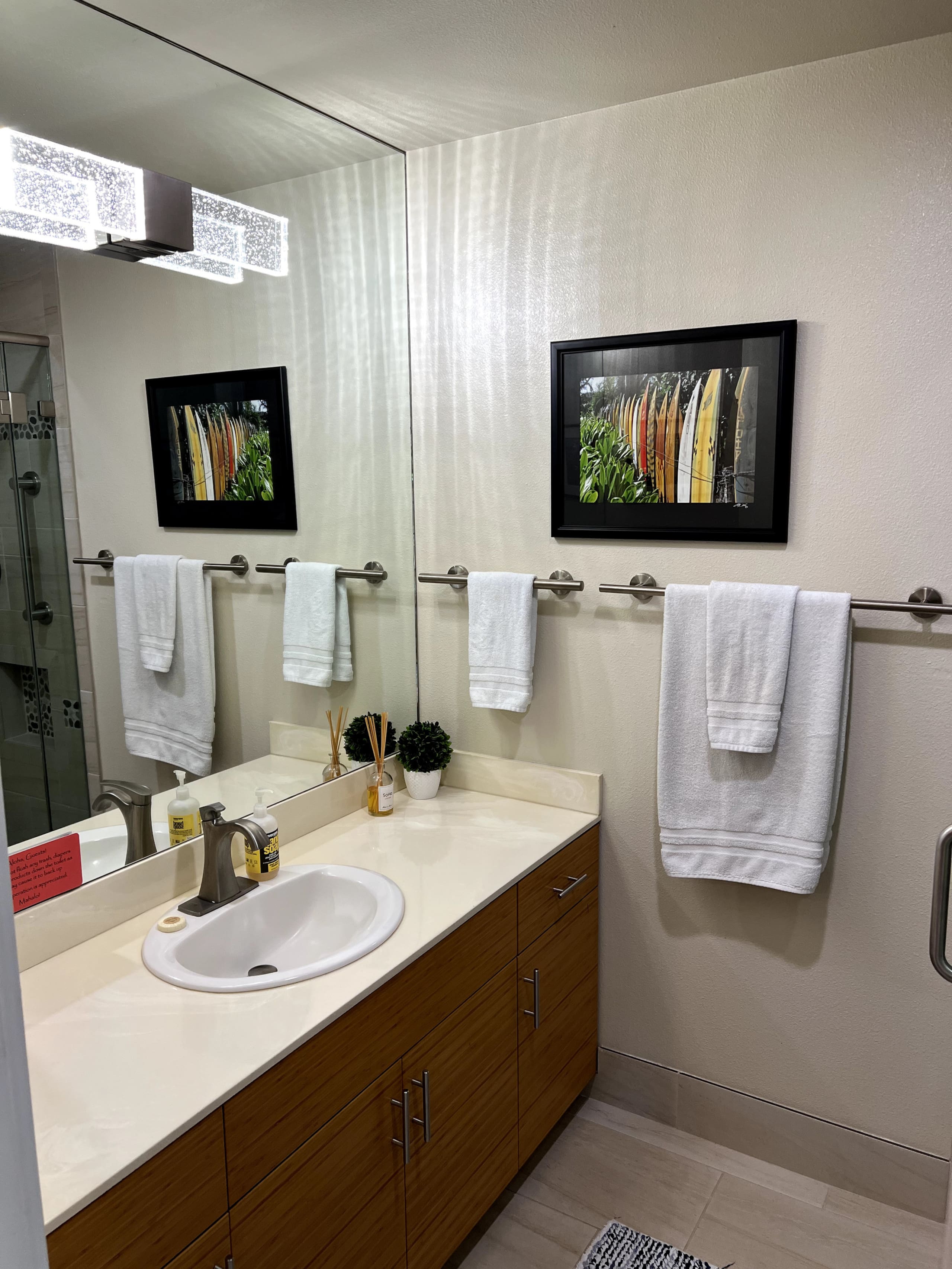 Condo in Kihei · ★4.99 · 1 bedroom · 2 beds · 2 baths - Image 35
