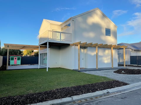 Normanville Holiday House