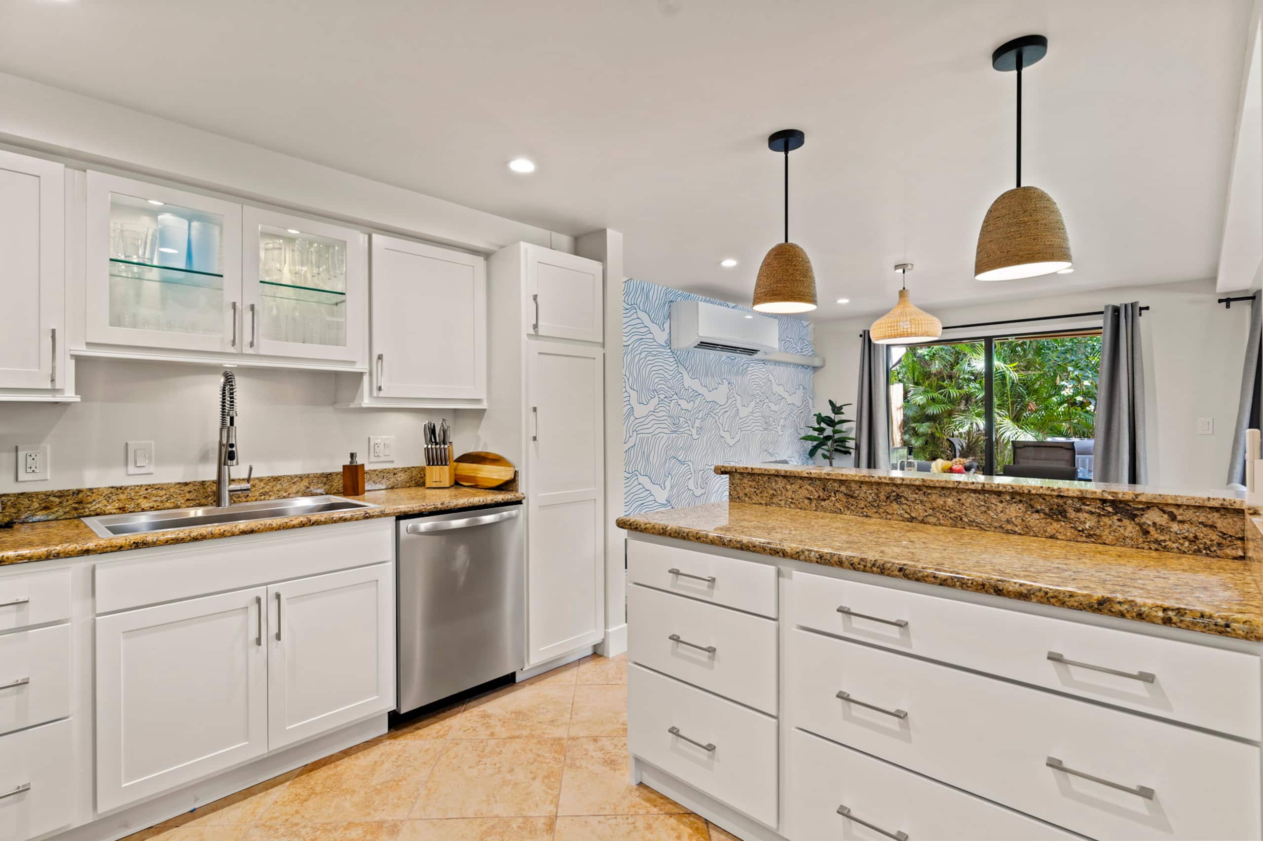 Condo in Kihei · ★4.96 · 4 bedrooms · 6 beds · 3 baths - Image 6
