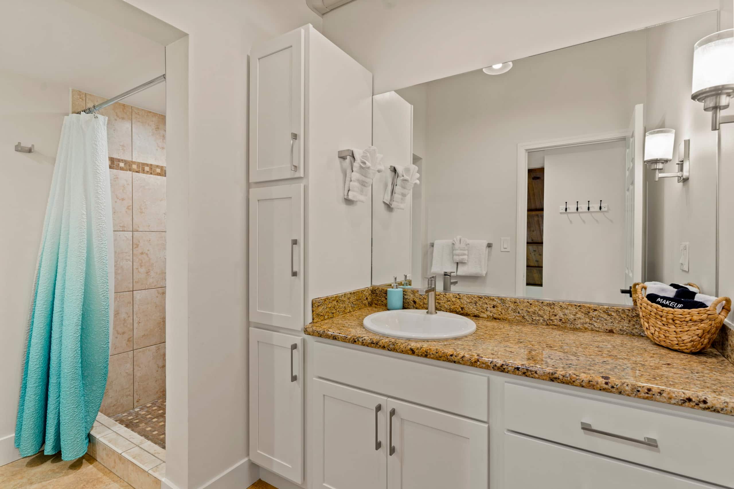 Condo in Kihei · ★4.96 · 4 bedrooms · 6 beds · 3 baths - Image 19