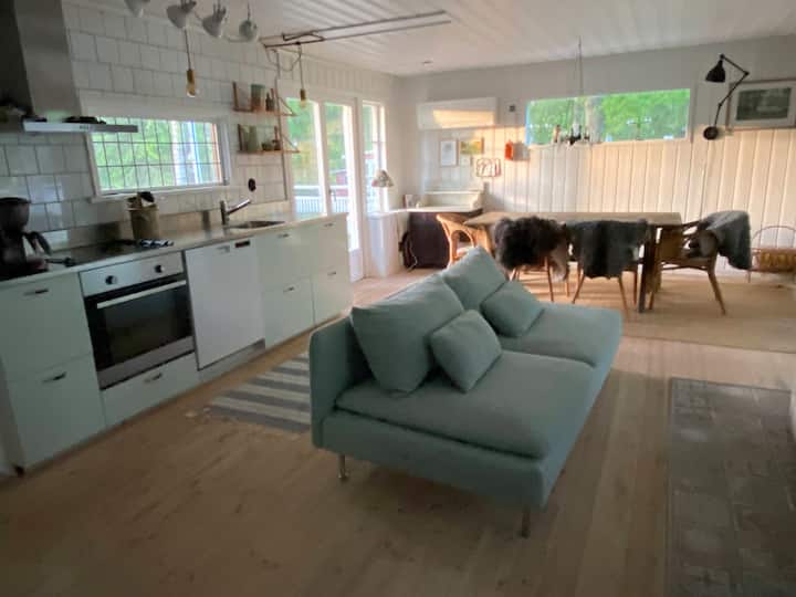 Fin Familjevänlig Stuga Nära Till Bad - Flen
