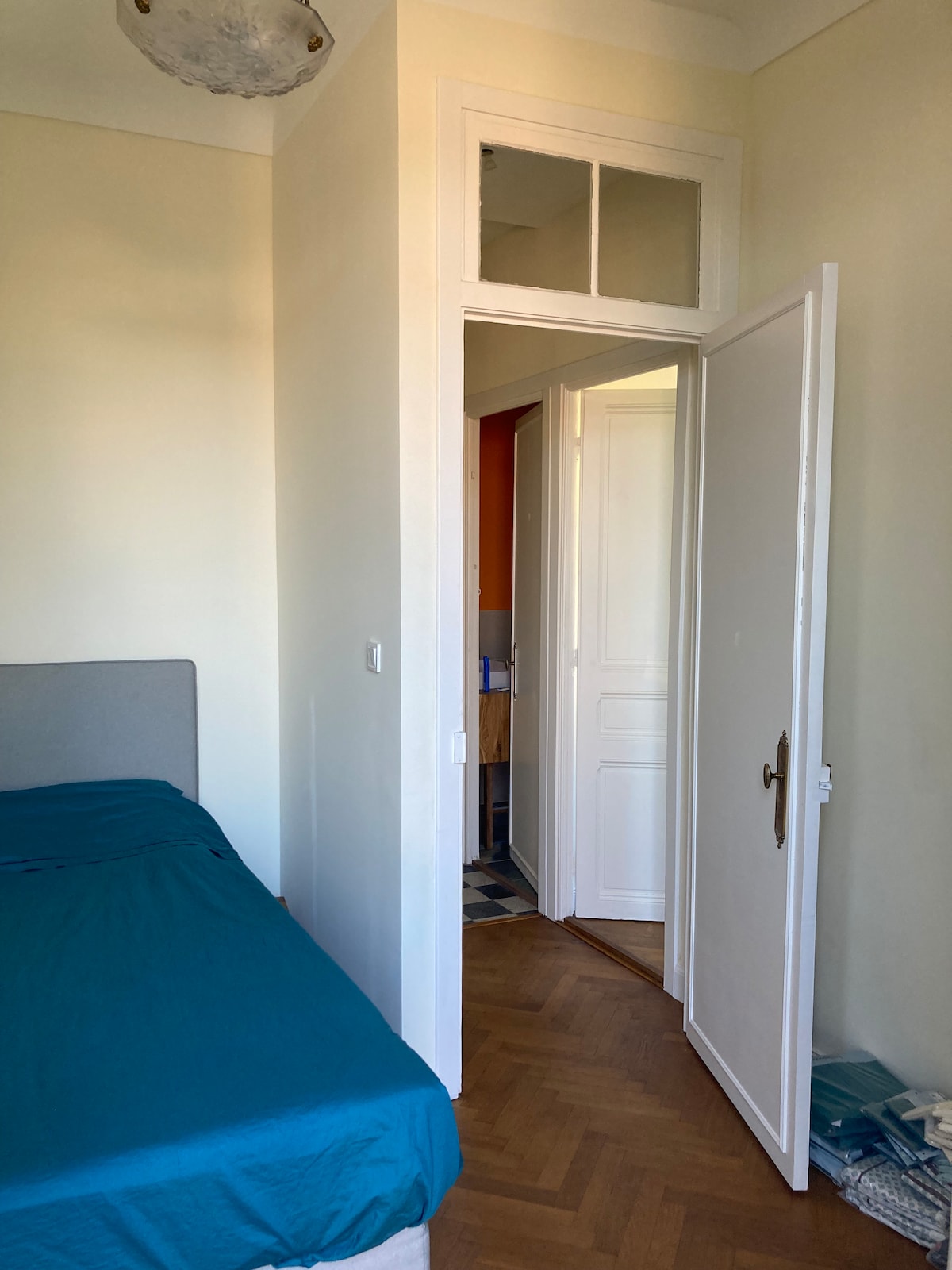 Влез во спалната соба 1