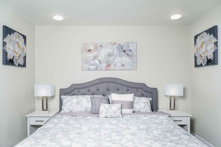 Camera da letto principale, padronale con doppio lavabo