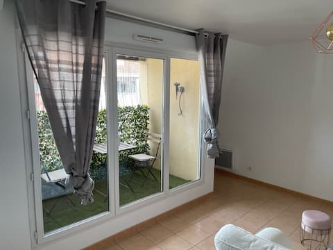 Charming 2-room apartment at Gare de Creil