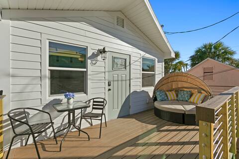 NEW! Updated Stilt Home STEPS TO BEACH!