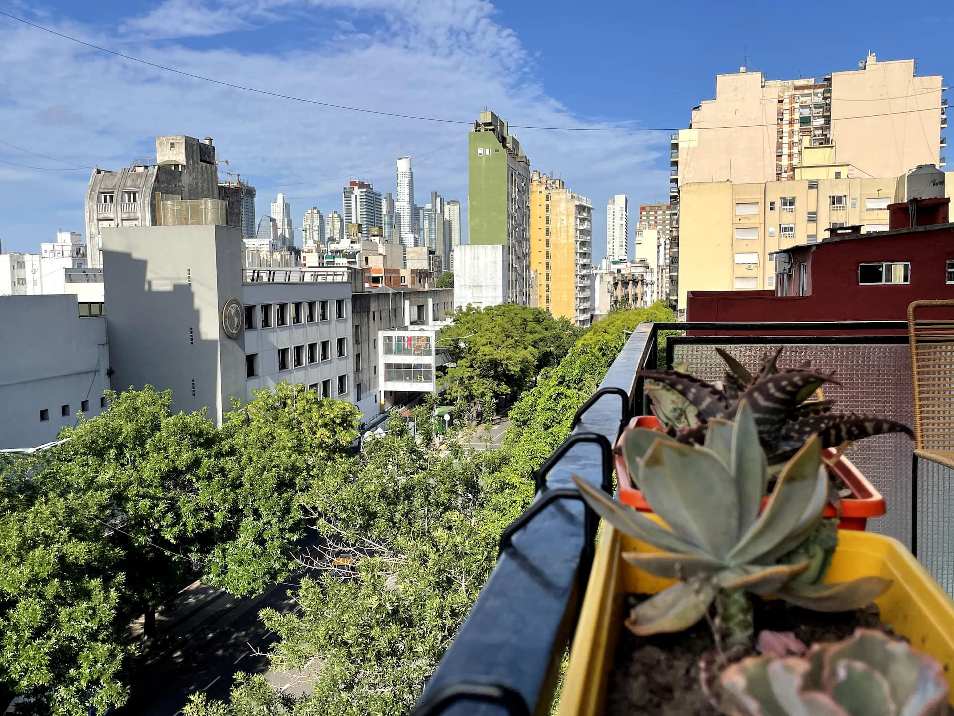 Departamento de 3 dormitorios con balcón en San Telmo