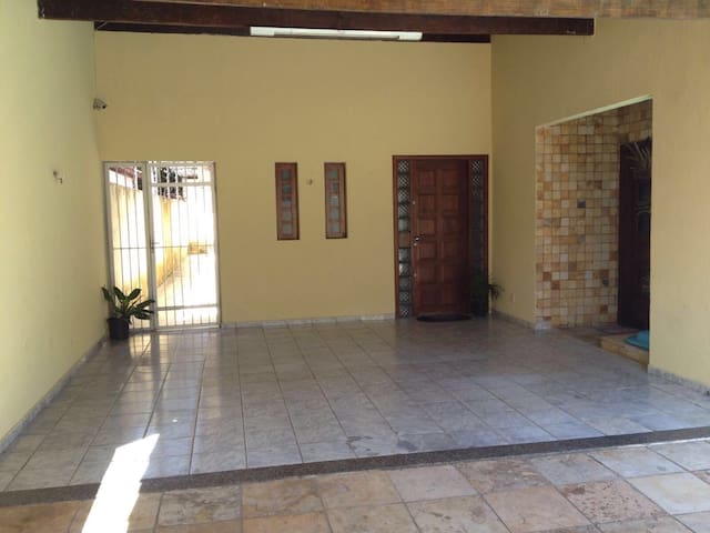 Entire home with 4 bedrooms in Natal - Agradável e aconchegante