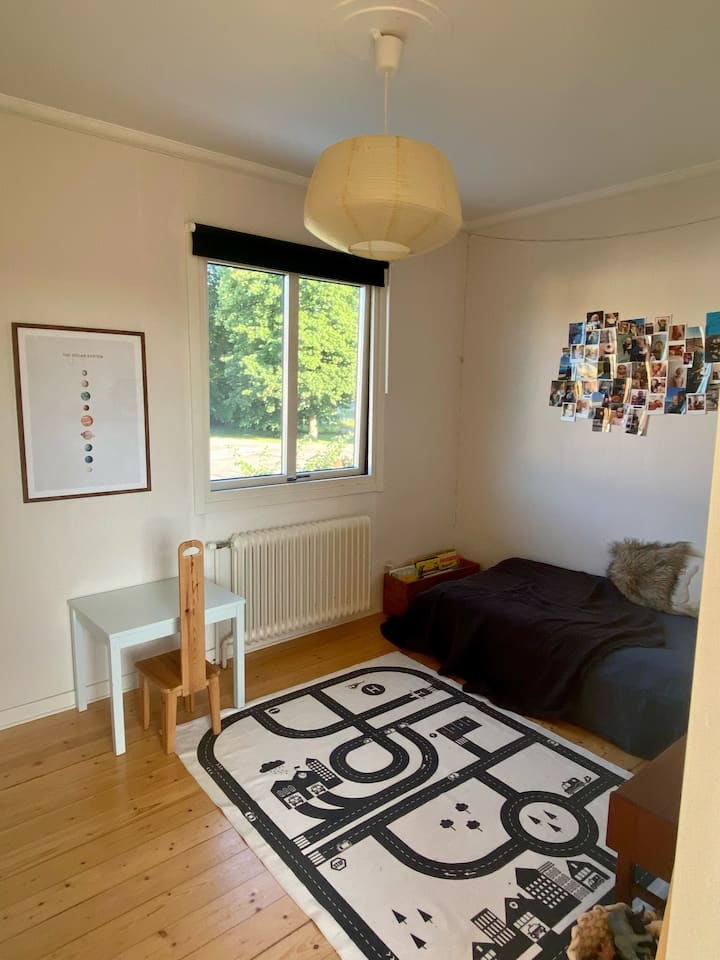 غرفة النوم 2