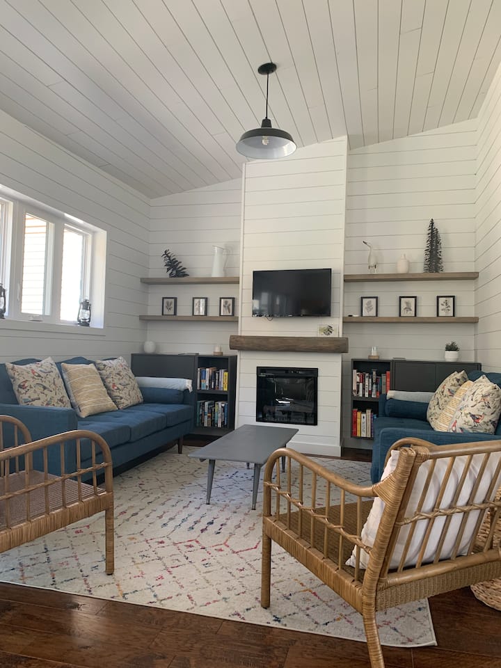 Acorn Cottage - Grand Bend