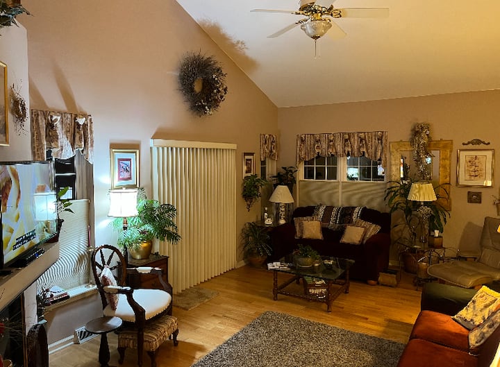 Saratoga Townhouse At Mcgregor Cc - Saratoga Springs, NY