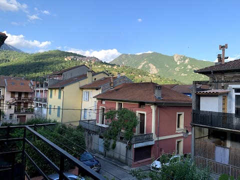 76 m² apartment with fiber-optic internet in the center of the village