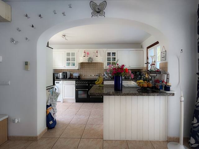 Lovely 4-bed family villa with pool in Son Parc gallery image 5