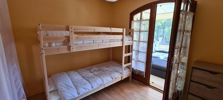 საძინებელი 2