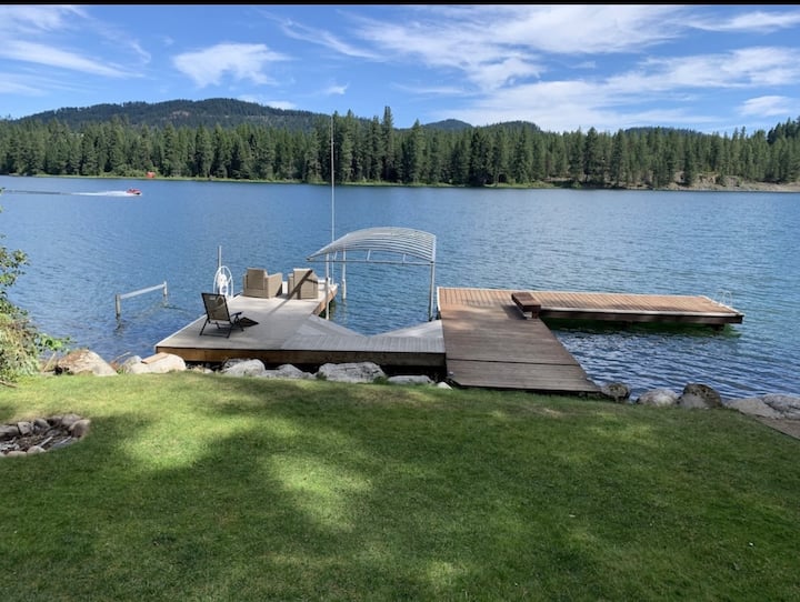 waterfront home Pend Oreille RiverLake Houses for Rent in
