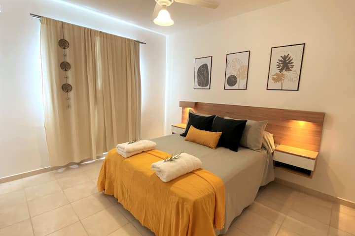 Glavna soba na jednoj razini
Ventilator 
Grijaća ploča
Na prozoru su zamračene zavjese i druge zavjese koje propuštaju svjetlost.

