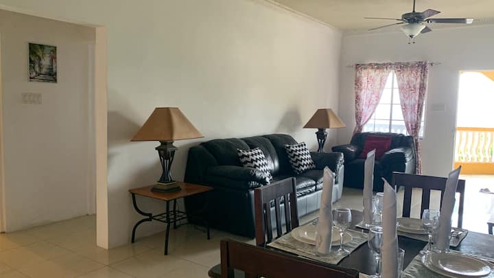 Drapers Sky Villa Apartment | 2 Br, Ocean View - Port Antonio