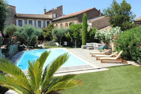 Charming house in the heart of Provence