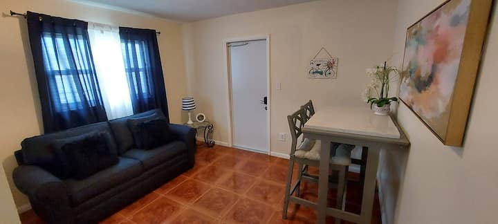 მისაღები ოთახი