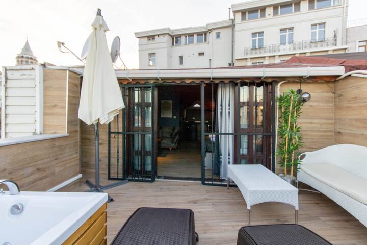 Amazing Duplex,3 Unit,4 BEDROOM,3 BATHROOM,JACUZZI gallery image 5