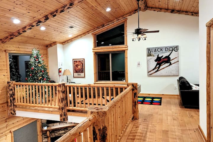 It's Christmas Time in the Loft Area