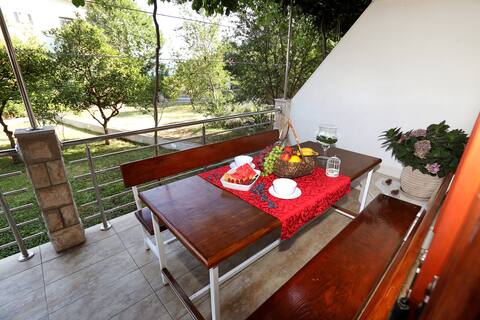 Successful Airbnb property: Delux apartment near the beach**** in Općina Seget