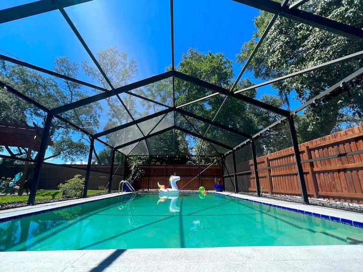 2 Schlafzimmer/3 Schlafzimmer Haus mit Pool, Feuerstelle, Außendusche