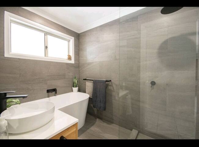 Peregian Beach Retreat gallery image 5