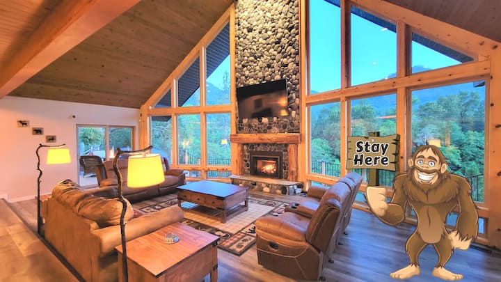 River Mountain Lodge, Great for Weddings/Reunions