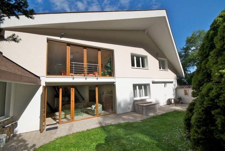 Vila Prag – vila kde žil a tvořil Jaroslav Dietl gallery image 2