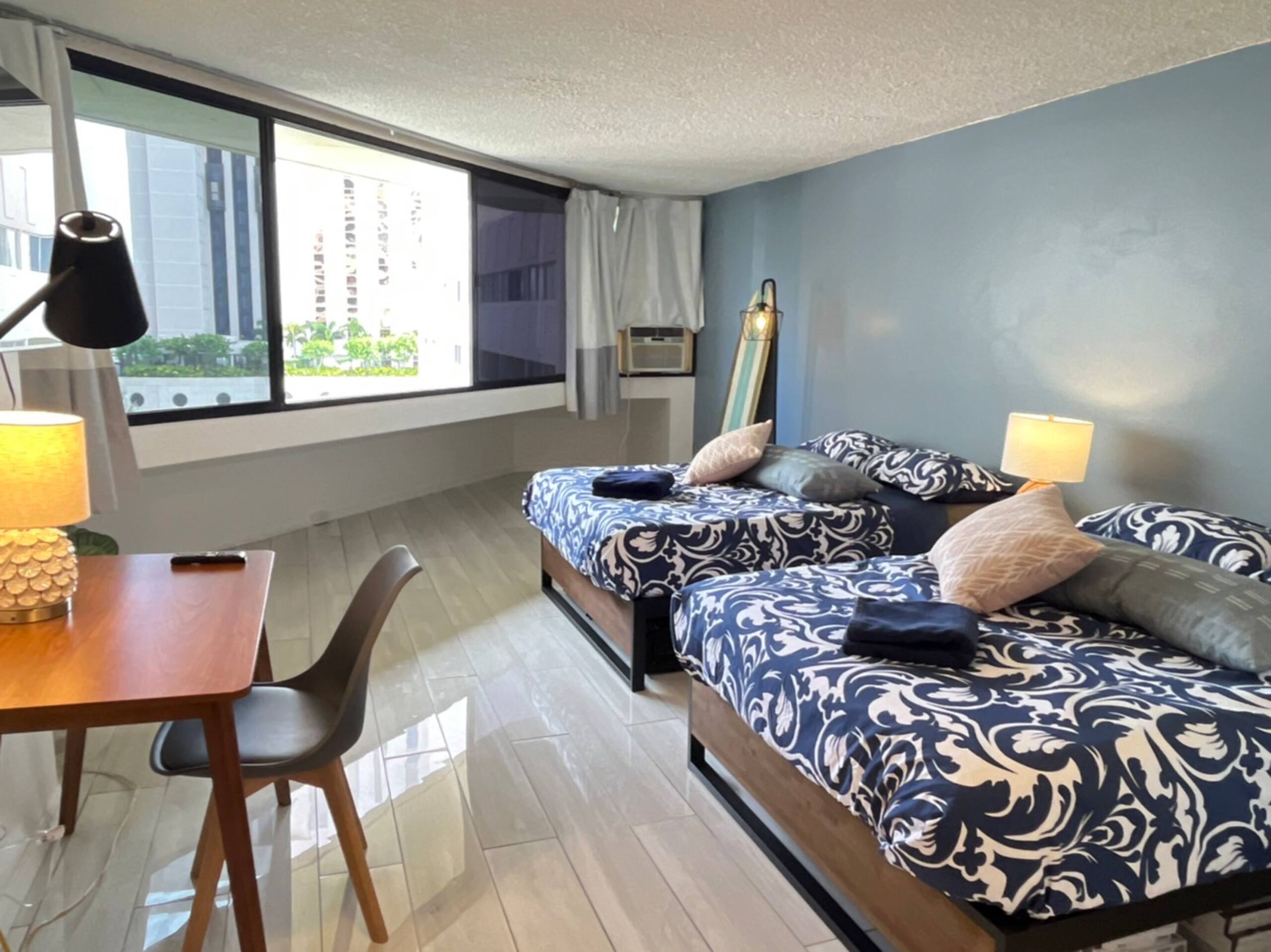 Condo in Honolulu · ★4.68 · 1 bedroom · 2 beds · 1 private bath - Image 18