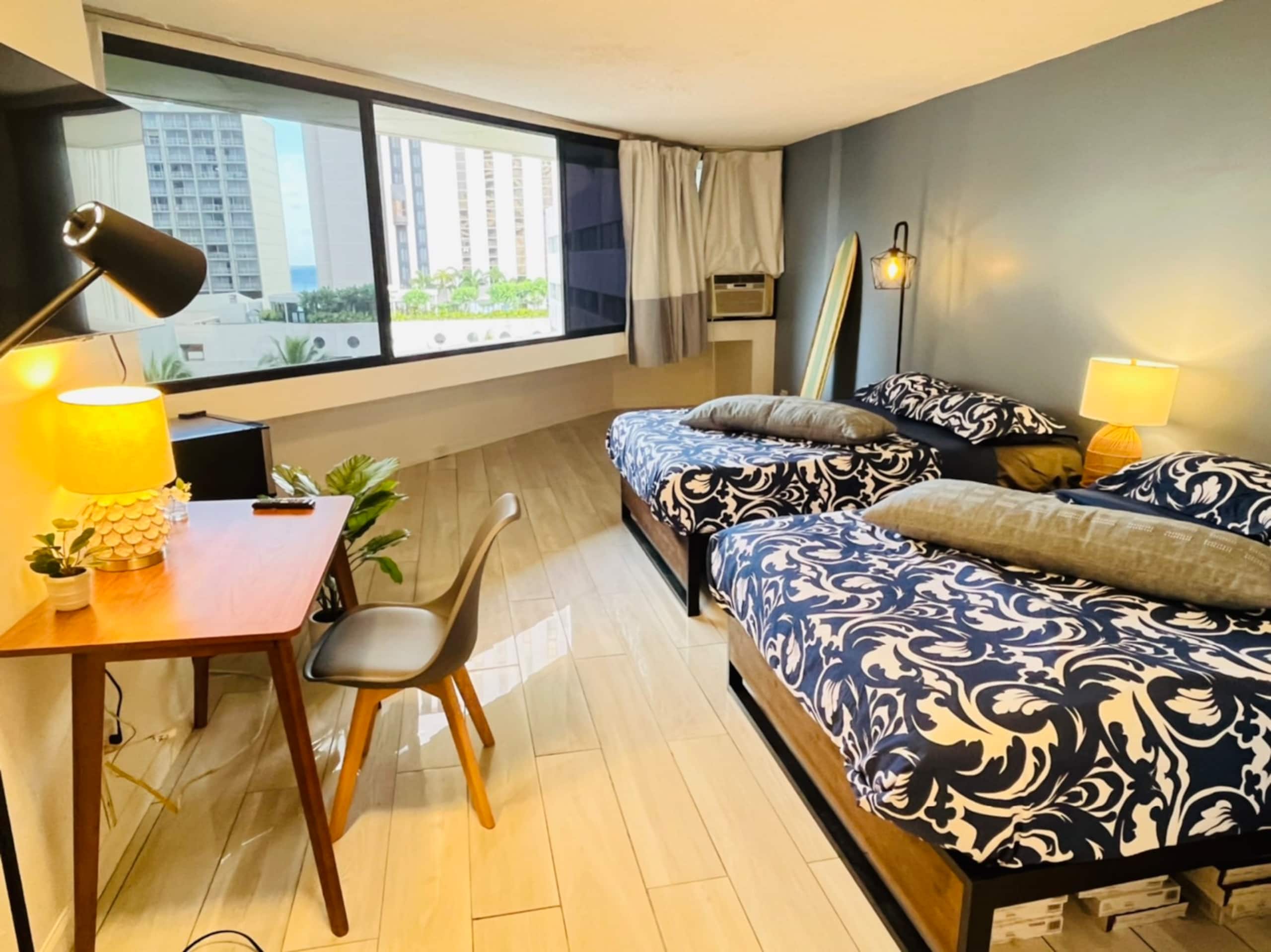 Condo in Honolulu · ★4.68 · 1 bedroom · 2 beds · 1 private bath - Image 11