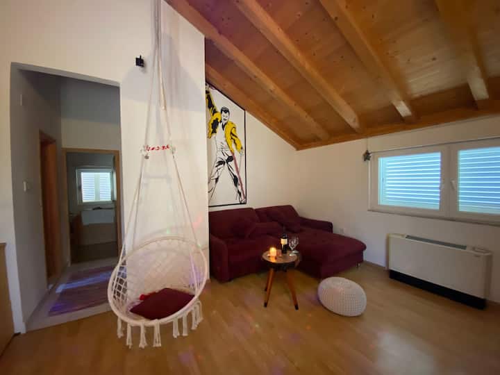 Cozy Art Apartment - Hvar