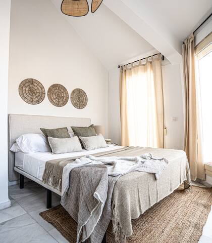 Stay U-Nique managed Airbnb listing 1