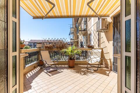 [10 min from Turin] Apartment with Large Terrace