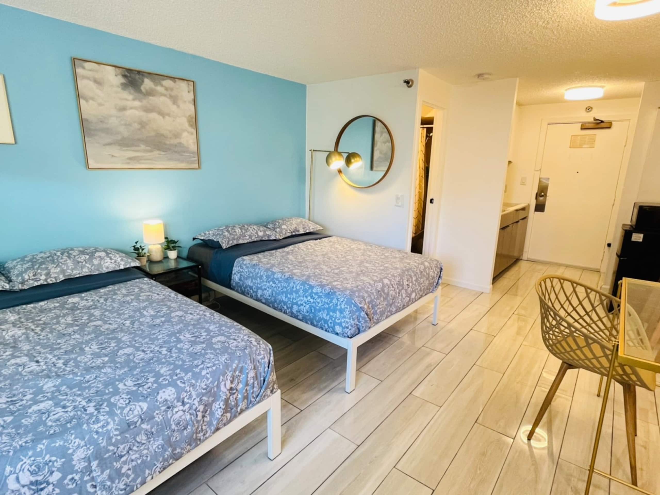 Condo in Honolulu · ★4.65 · 1 bedroom · 2 beds · 1 private bath - Image 16