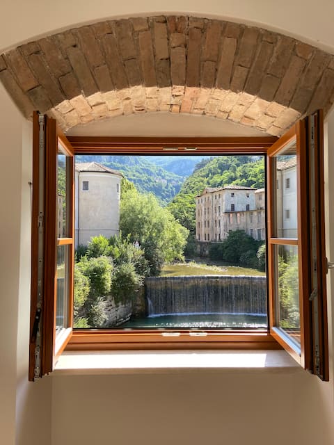 Borgo San Tomaso Apartment, between history and nature