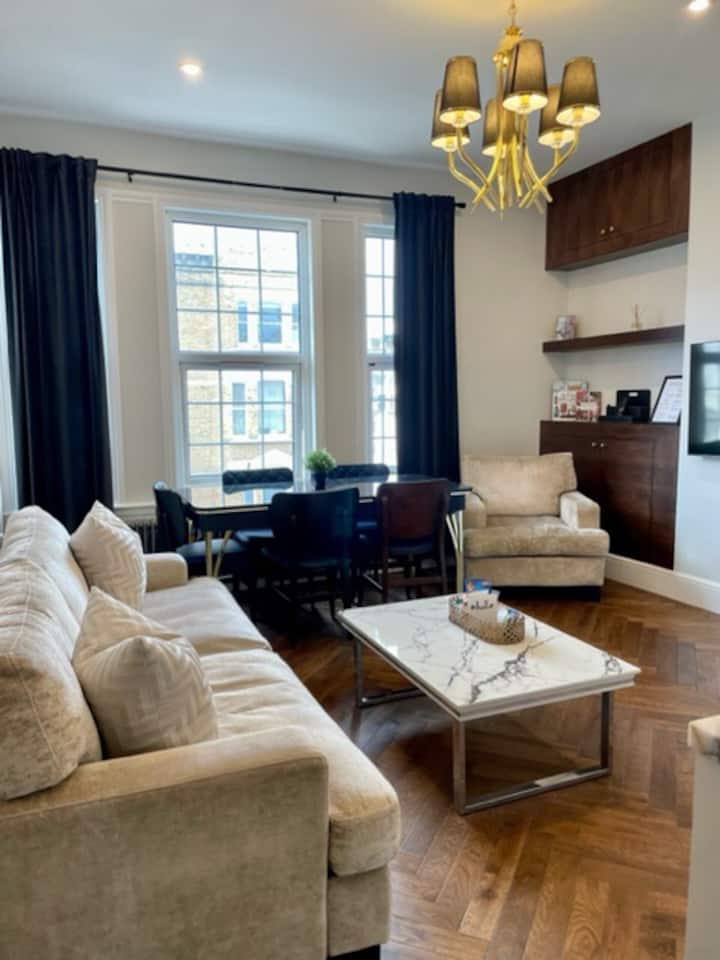 Portobello Living Condominiums for Rent in Greater London, England