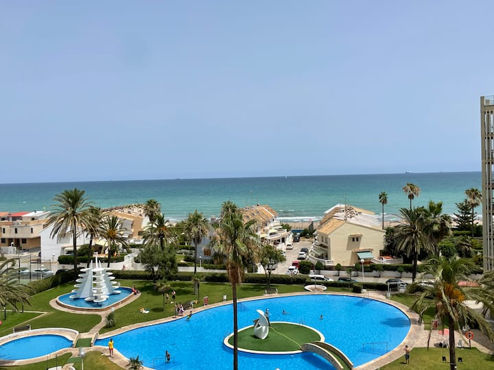 Apartment with sea views in Puig beach Condominiums for Rent in El